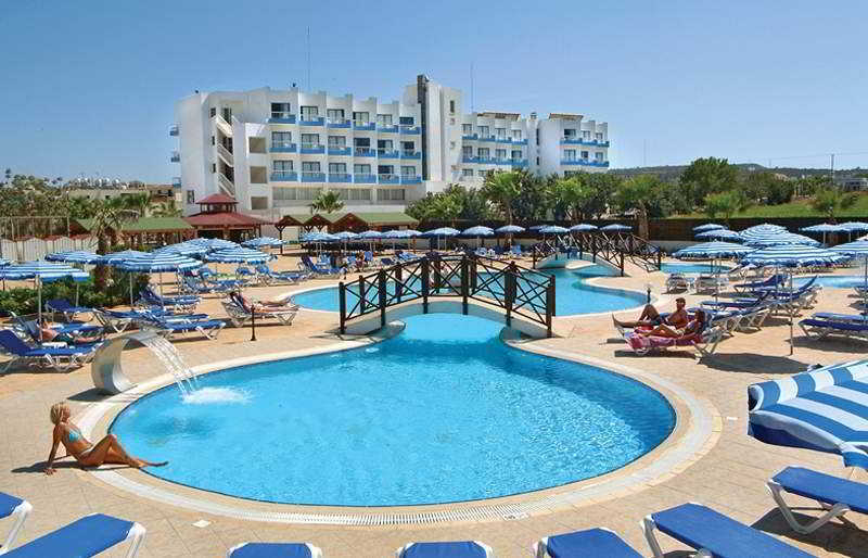 Polycarpia Hotel Pernera Extérieur photo